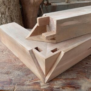 Awesome Skills Hand Cut Japanese Joinery, Amazing Three-Dimensional Wooden Mortise Corner