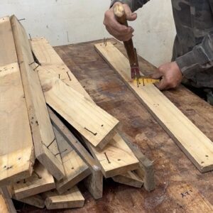 Amazing Perfect Old Pallet Wood Recycling Project - Turn Two Forgotten Pallets Into Smart Toolboxes